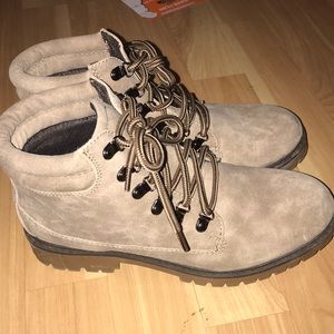 Classic Winter/Fall Boot